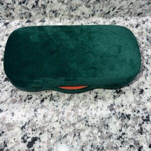 Gucci Glasses Case in Green Velvet
